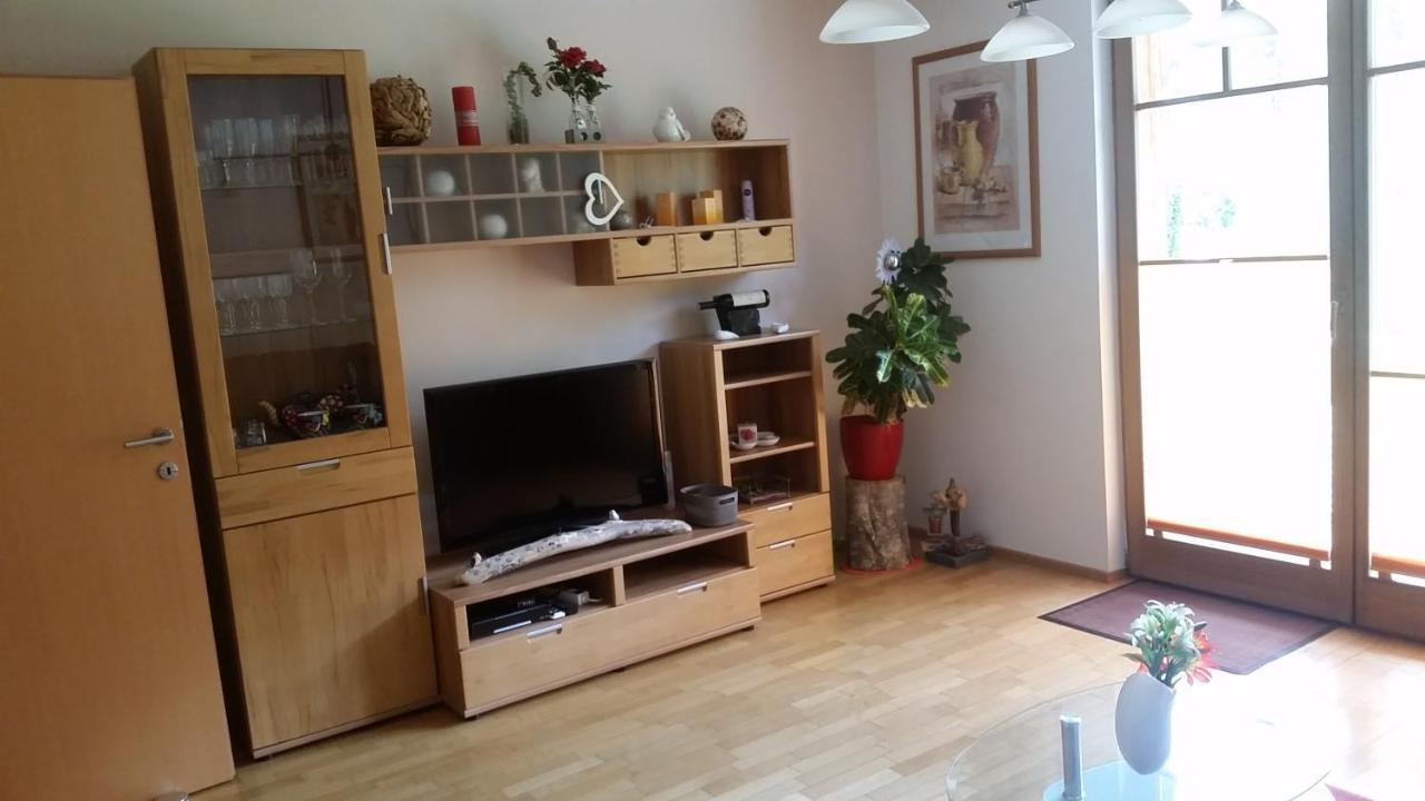 Ferienwohnung Bettina Берг им Драутал Екстериор снимка
