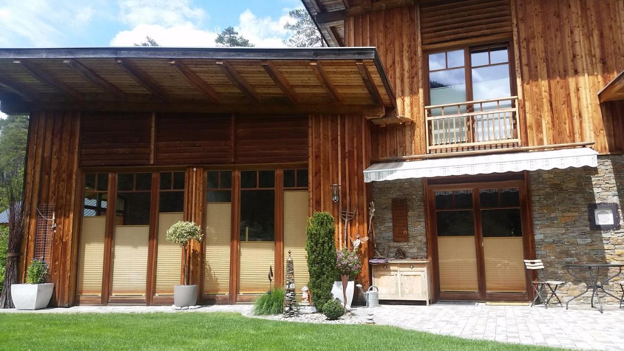 Ferienwohnung Bettina Берг им Драутал Екстериор снимка